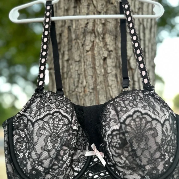 Victoria's Secret Black Lace Bustier with Pink Details - Picture 7 of 8